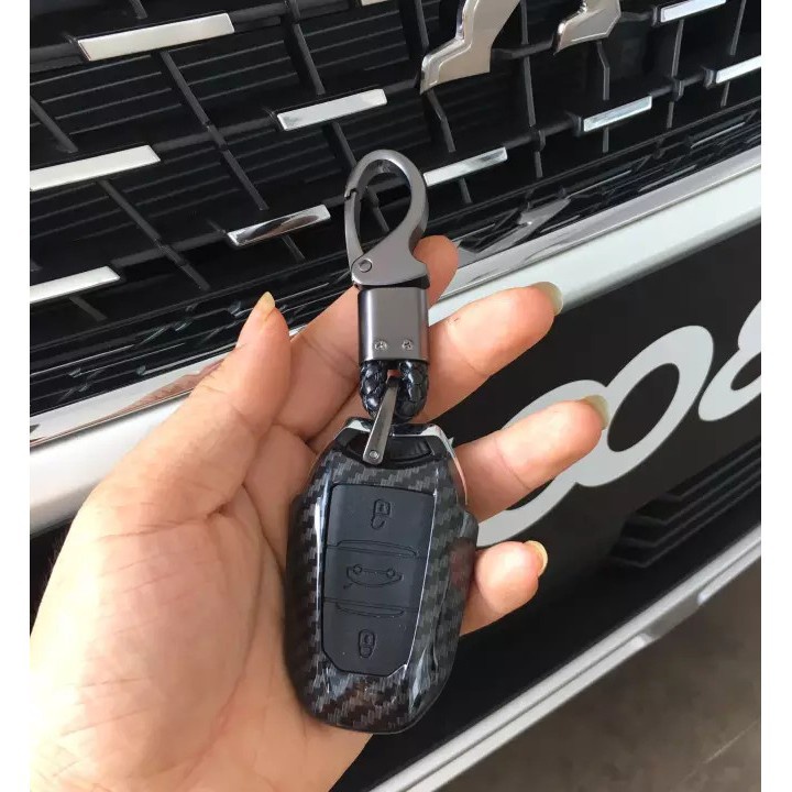 Ốp chìa khóa ô tô nhựa vân carbon, Chất liệu nhựa abs. Có nhiều dòng xe