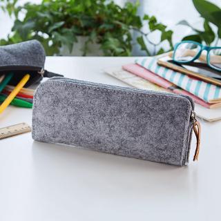 Túi Đựng Bút / Mỹ Phẩm Bằng Vải Nỉ Kích Thước Nhỏ Gọn Chiều Dài 20Cm Tiện Dụng Cho Học Sinh