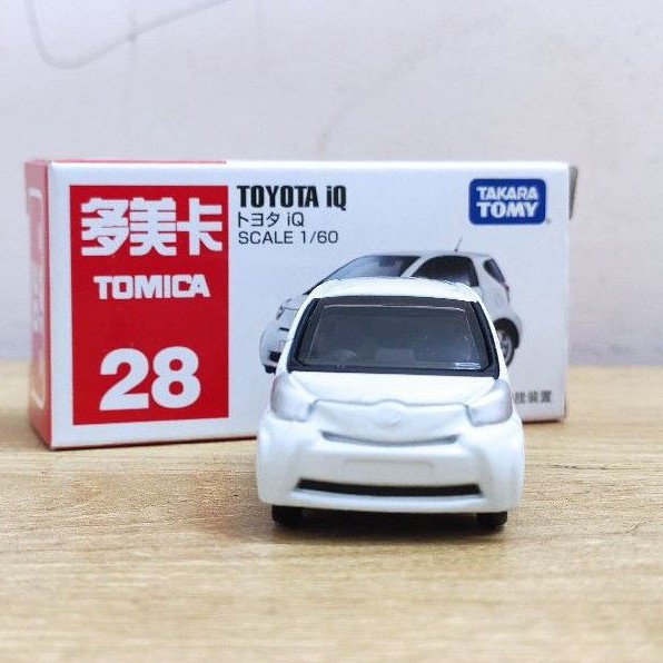 Tomica toyota hot sale iq