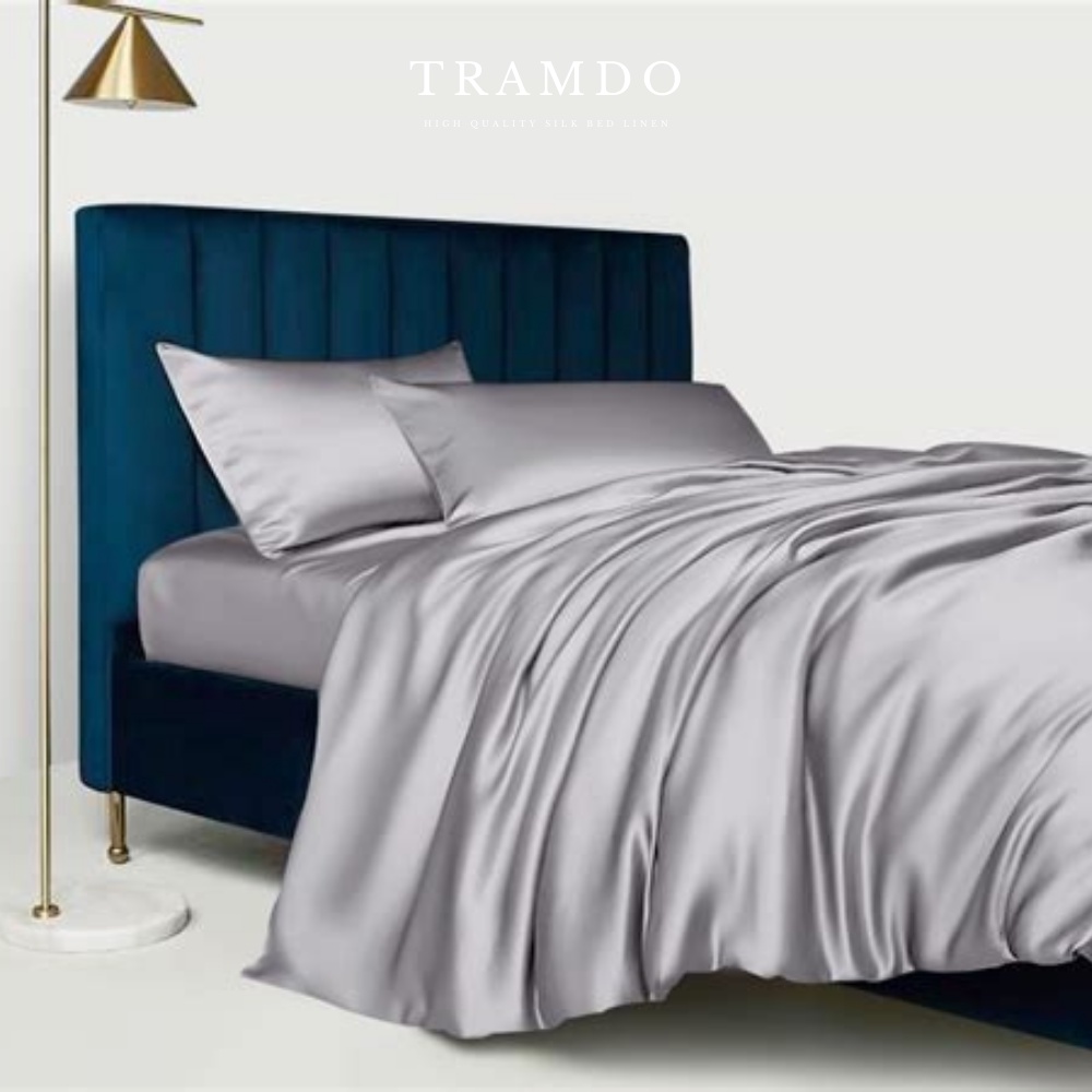 Ảnh Bộ Chăn Ga Gối Lụa Cao Cấp NITE9SILK TRAMDO BEDDING Màu Xám Bạc 2