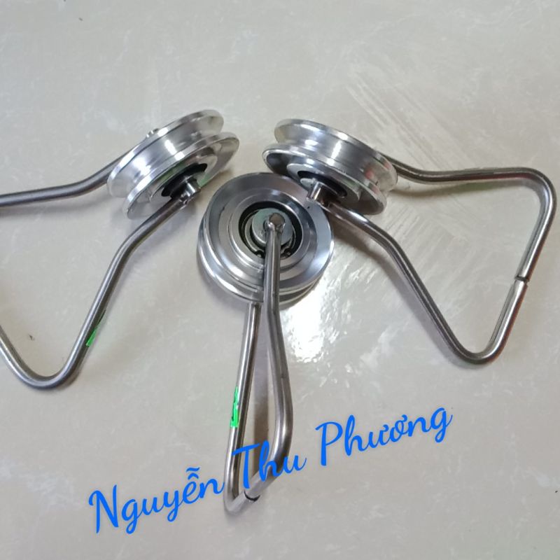 RÒNG RỌC inox, ròng rọc kéo diều cầm tay | Shopee Việt Nam
