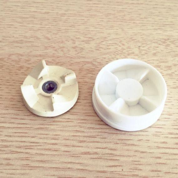 Combo 2 Vấu phụ kiện gắn máy xay magic ( 1 gắn vào động cơ, 1 gắn vào lưỡi dao)