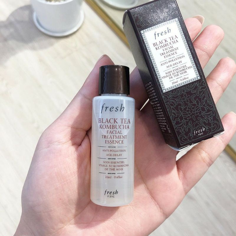Nước thần Fresh Black Tea Kombucha Facial Treatment Essence 20ml