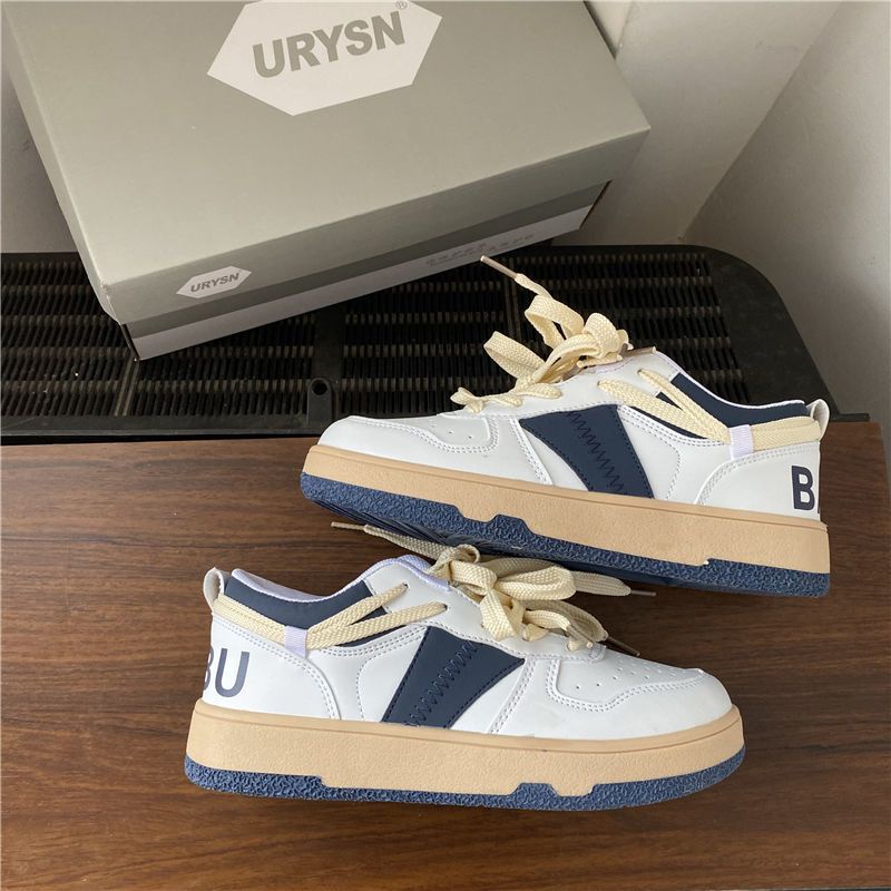Giày Thể Thao Xinh Ulzzang ( lùi 1 size)