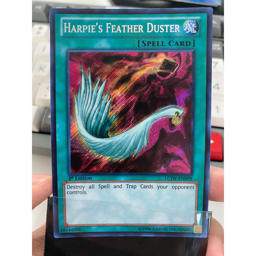 thẻ bài Yugioh! Harpie's Feather Duster LCJWEN099 Secret Rare