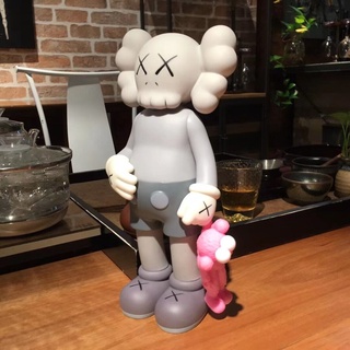Mô Hình Búp Bê Kaws 30Cm Xinh Xắn Dành Cho Bé