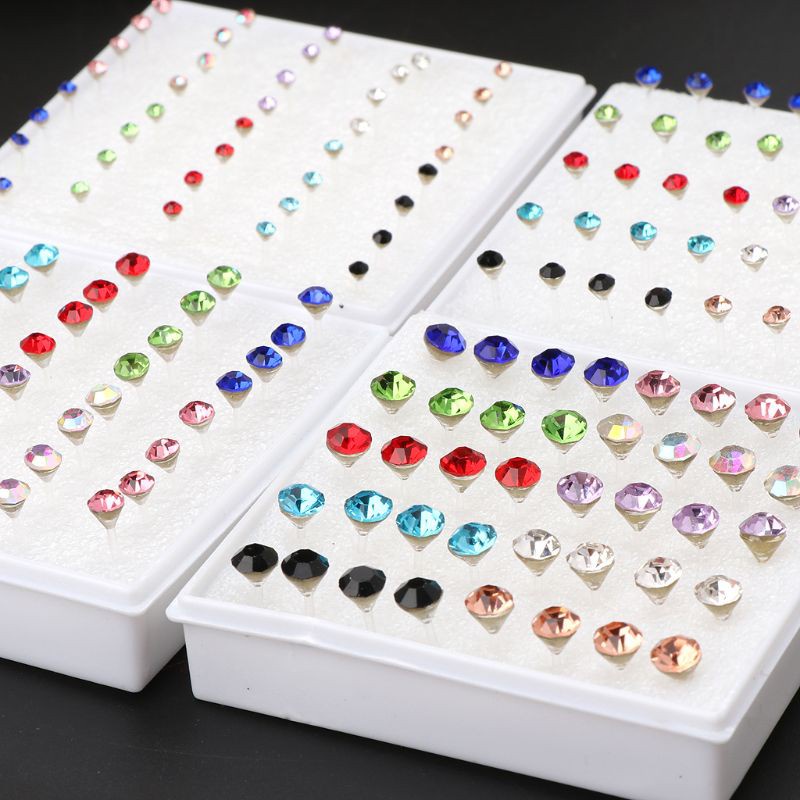Set 20 đôi khuyên tai đính đá nhiều màu sắc bằng nhựa chống dị ứng an toàn khi sử dụng