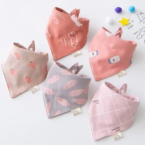 Bộ 5 yếm ăn cotton mềm mại hình tam giác dành cho em bé