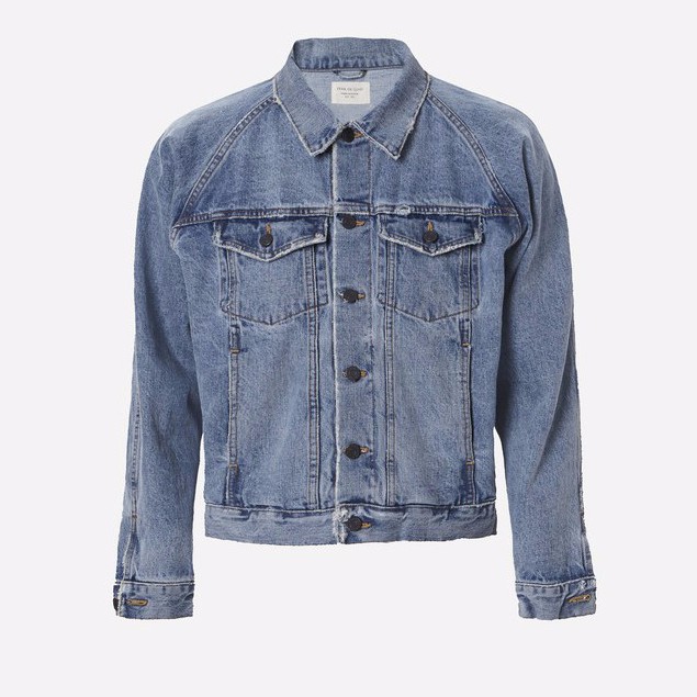 Ao khoac jeans Fear Of God denim raglan trucker jacket Hang cao c p