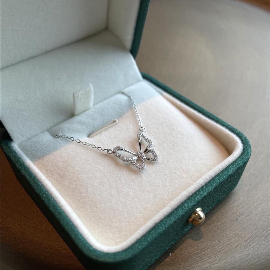 Dây chuyền bạc nữ TLEE mẫu hồ điệp cánh mỏng nạm đá nữ tính TLEE JEWELRY D0108 | BigBuy360 - bigbuy360.vn