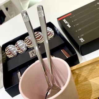 Thìa muỗng inox cán dài , Thìa phong cách mới lạ hộp 5 chiếc có vỏ hộp