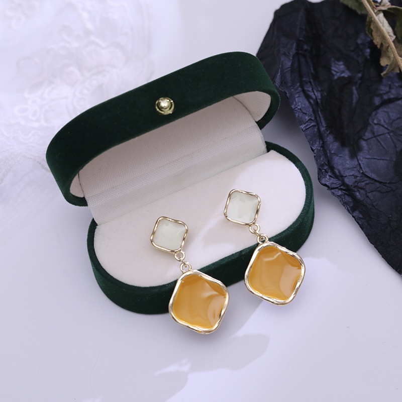 Ảnh Khuyên tai Pinkdudu PD681 hợp kim hình giọt nước phong cách cổ điển thanh lịch thời trang cho nữ 4