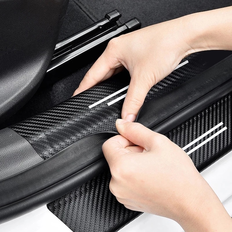 Sticker Sợi Carbon Dán Bảo Vệ Cốp Xe Hơi Honda BRV Chống Trầy Xước Tiện Dụng
