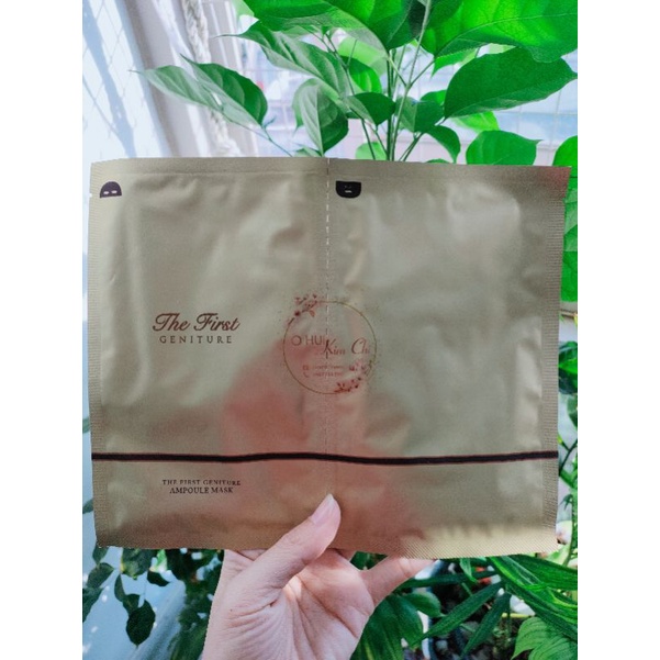 (Mẫu mới)Nạ tinh chất vàng 24k làm sáng và tái sinh da OHUI The First Geniture Ampoule Mask