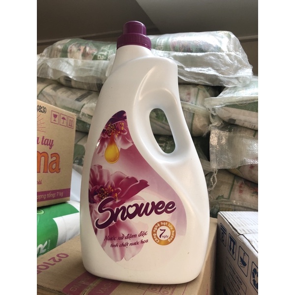 Nước xả vải đậm đặc Snowee 2,8kg | Shopee Việt Nam