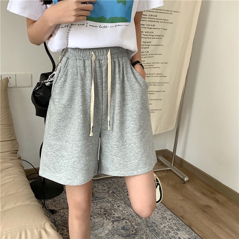 Quần Short Mùa Hè Mới Cao Cấp Màu Xám Chữ A Rời Chân Rộng Giải Trí Thể Thao Quần Short Thẳng