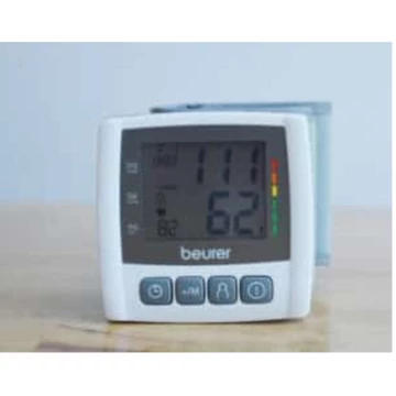Máy đo huyết áp cổ tay Beurer BC30