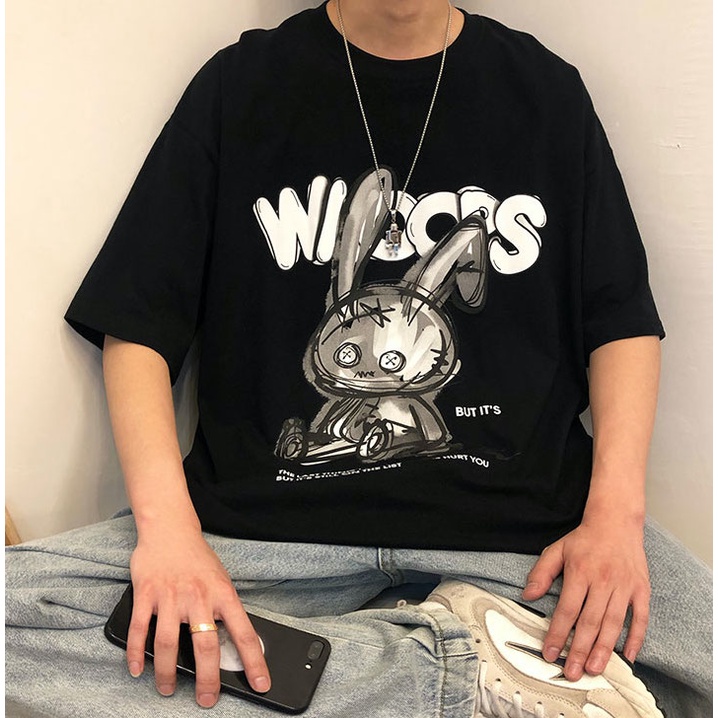 Áo Thun Nam Form Rộng HappyTee - Mẫu Graphic Thỏ WIOOPS Trẻ Trung Chất Vải Cotton 100 - 2 Màu Đen Trắng