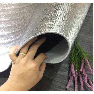 CHIẾU BẠC VĂN PHÒNG DÙNG LÓT NGỒI, NẰM NGHỈ TRƯA HAY ĐI CẮM TRẠI 1M X 2M