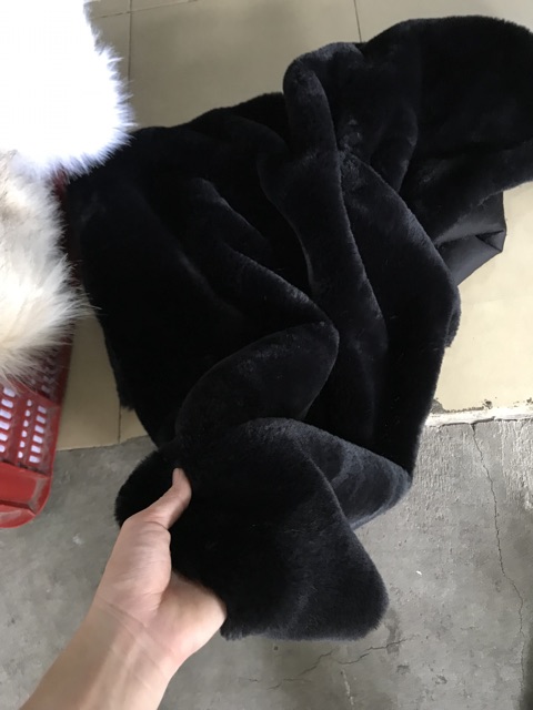 Thảm lông màu đen lông ngắn , thảm lông mịn , thảm lông trải tủ điện thoại , thảm lông may áo lông