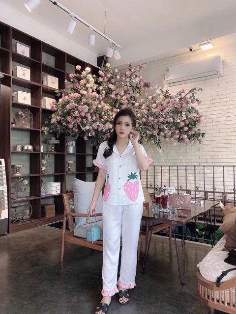 Bộ Pizama mặc ngủ mặc nhà hình trái dâu zami- Y99