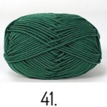 41 xanh lá đậm