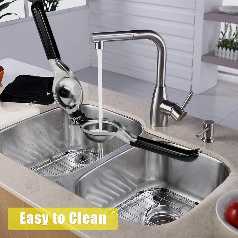 Dụng cụ vắt chanh bằng thép không gỉ có tay cầm bằng silicone