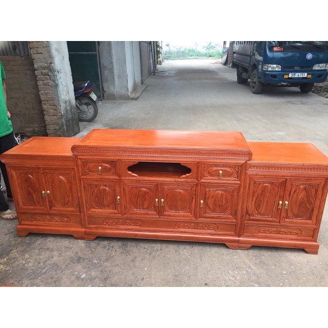 Địa chỉ mua kệ tivi gỗ hương đá 2m4 uy tín