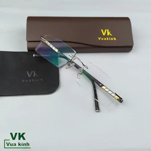 Kính cận gọng khoan không viền titan VKC60