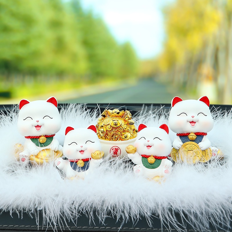 Decor mèo thần tài thỏi vàng đế lông trang trí taplo oto , hoặc để bàn làm việc có tặng kèm sáp thơm