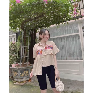 Set áo sơ mi lụa lệch vạc, quần thun ngố ôm màu đen, mặc đi chơi, mặc ra ngoài, mặc ở nhà cực xinh và dễ thương