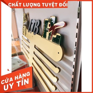Giá treo huy chương taekwondo, 58x35 sơn 4 lớp, chữ rời, Siêu đẹp.