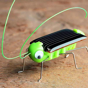 Robot chạy bằng năng lượng mặt trời