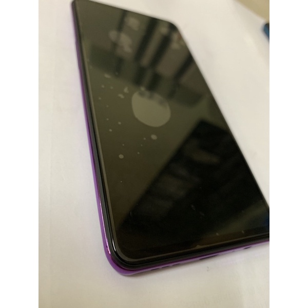 Màn hình Vsmart Active 3 V530 zin new hãng liền khung