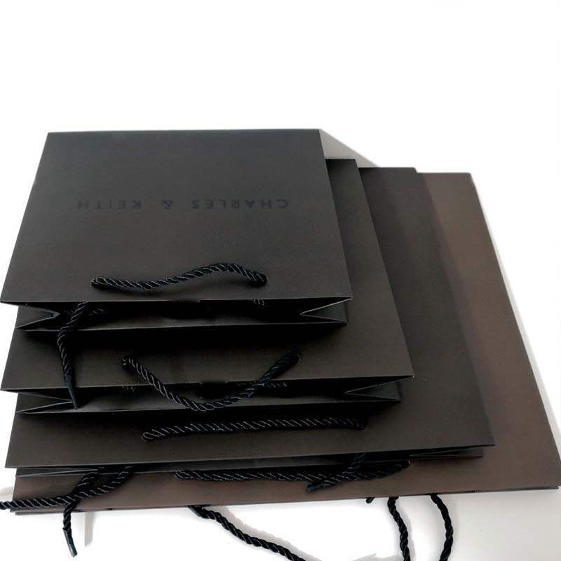 Charles & KEITH Túi Giấy Đựng Quà 3 Kích Cỡ (Không Bán Riêng Lẻ)