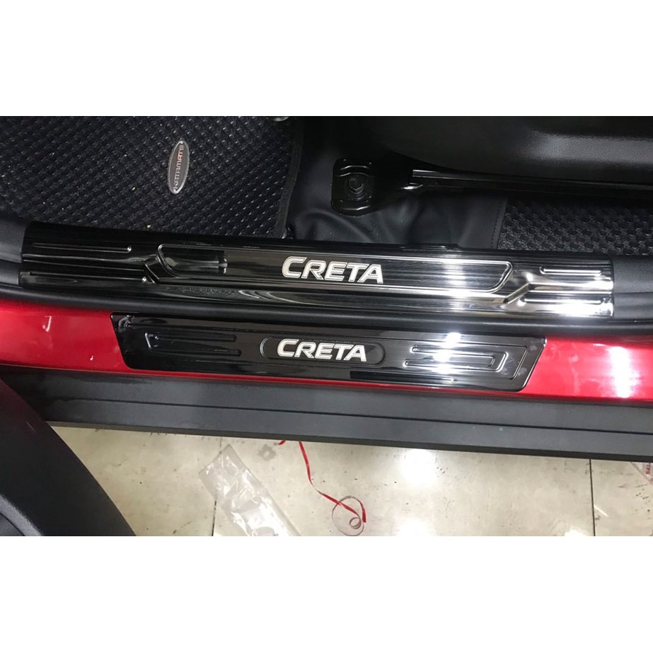 Ốp bậc cửa xe Hyundai Creta 2022-2023, Nẹp bước chân ô tô Creta ,Chất liệu Titan cao cấp.