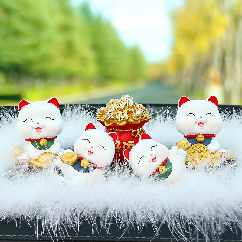 Decor mèo thần tài thỏi vàng đế lông trang trí taplo oto , hoặc để bàn làm việc có tặng kèm sáp thơm