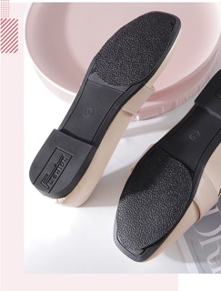 Cặp lót dán đế giày dép chống trượt, chống mòn đế siêu tiện lợi DANCG03