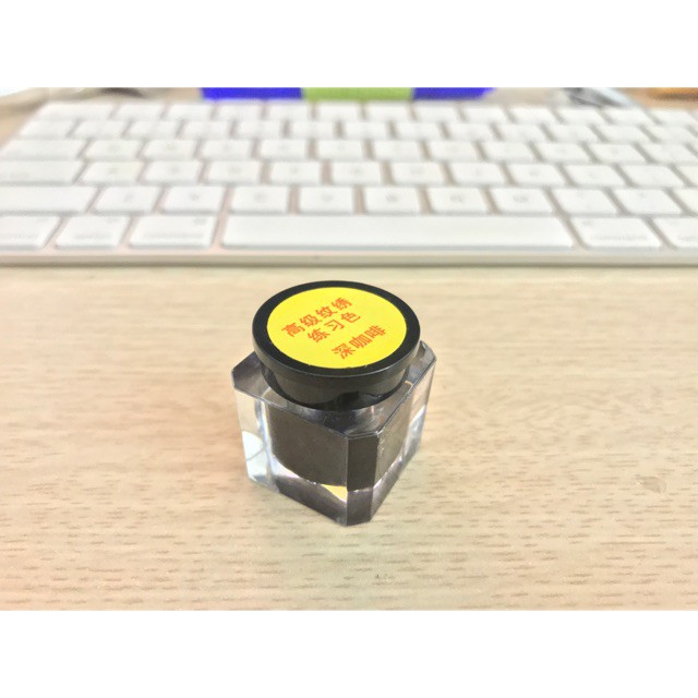 Sáp màu bột tán tập điêu khắc trên da giả Đen, Đỏ, Nâu 15g