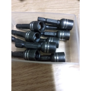 đầu vít bắn tôn Makita 8x42mm ( hôp 10 cai)