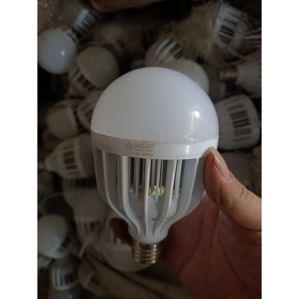 bóng đèn led 220v 12w-50w-60W chân E27 siêu rẻ và tiết kiệm điện năng