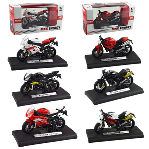 Mô Hình Xe Mô Tô Ducati Yamaha Tỉ Lệ 1 / 18 Dùng Để Trưng Bày