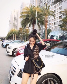 Áo sơ mi fom dài phối màu cá
