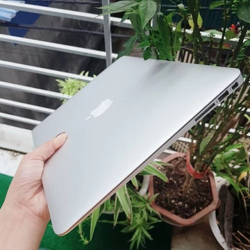 LAPTOP MACBOOK AIR 2012 CORE I5 RAM 4G SSD 64G 11.6INCH