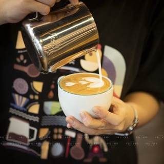 Volcano Bộ đĩa và ly sứ cà phê Ancap Cappuccino180ml vẽ tay lên viền