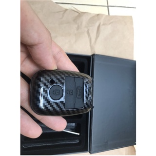 Ốp chìa khoá vân cacbon xe Kia Seltos, K3, Cerato 2016-2018, Sorento, Bao chìa khóa 3 nút