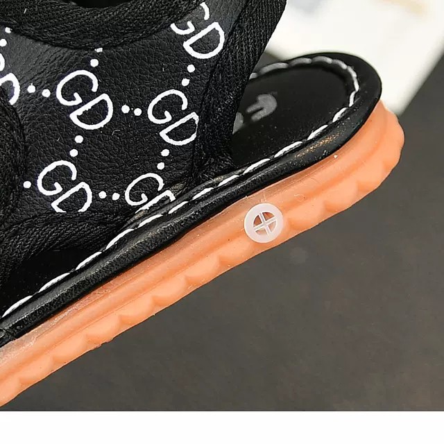 Sandal tập đi - dép tập đi GD cho bé có còi tít siêu mềm, siêu êm, quai dán tiện lợi mã 812 221