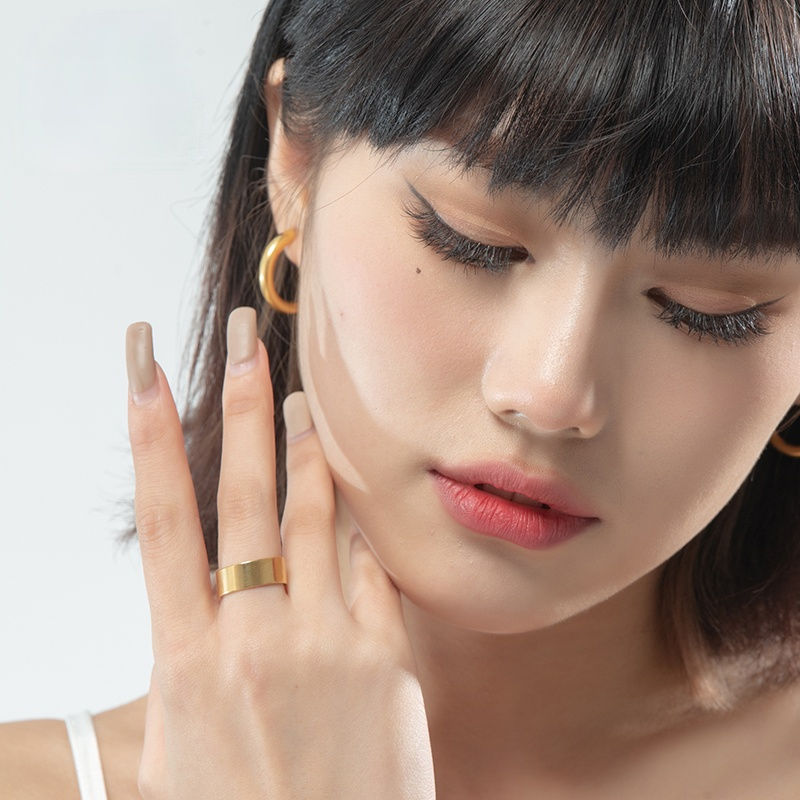 Nhẫn thép không gỉ thiết kế đơn giản nhẵn mịn thời trang cho nữ