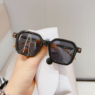 Kính Râm Thời Trang Nam Nữ Unisex Mắt Vuông Phong Cách Hàn Quốc Maske P9