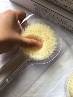 Cọ Lưng Siêu Mềm Xuất Nhật Hàng Xịn FULL HỘP ,  Bàn Chải Chà Lưng Muji Nhật Bản,  Cây Cọ Tắm Kì Lưng Thư Giãn Dài 35Cm